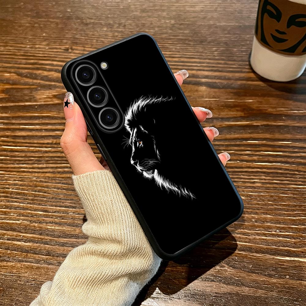 Cool king lion fashion ins des - đánh giá và giá Samsung Galaxy S25